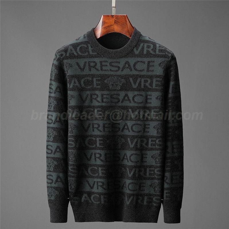 Versace Men's Sweater 43